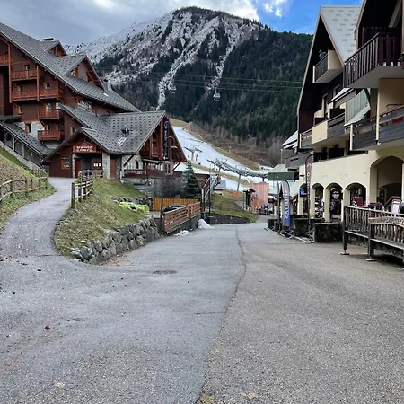 Oz Station 3300m Mountain Apartamento Oz